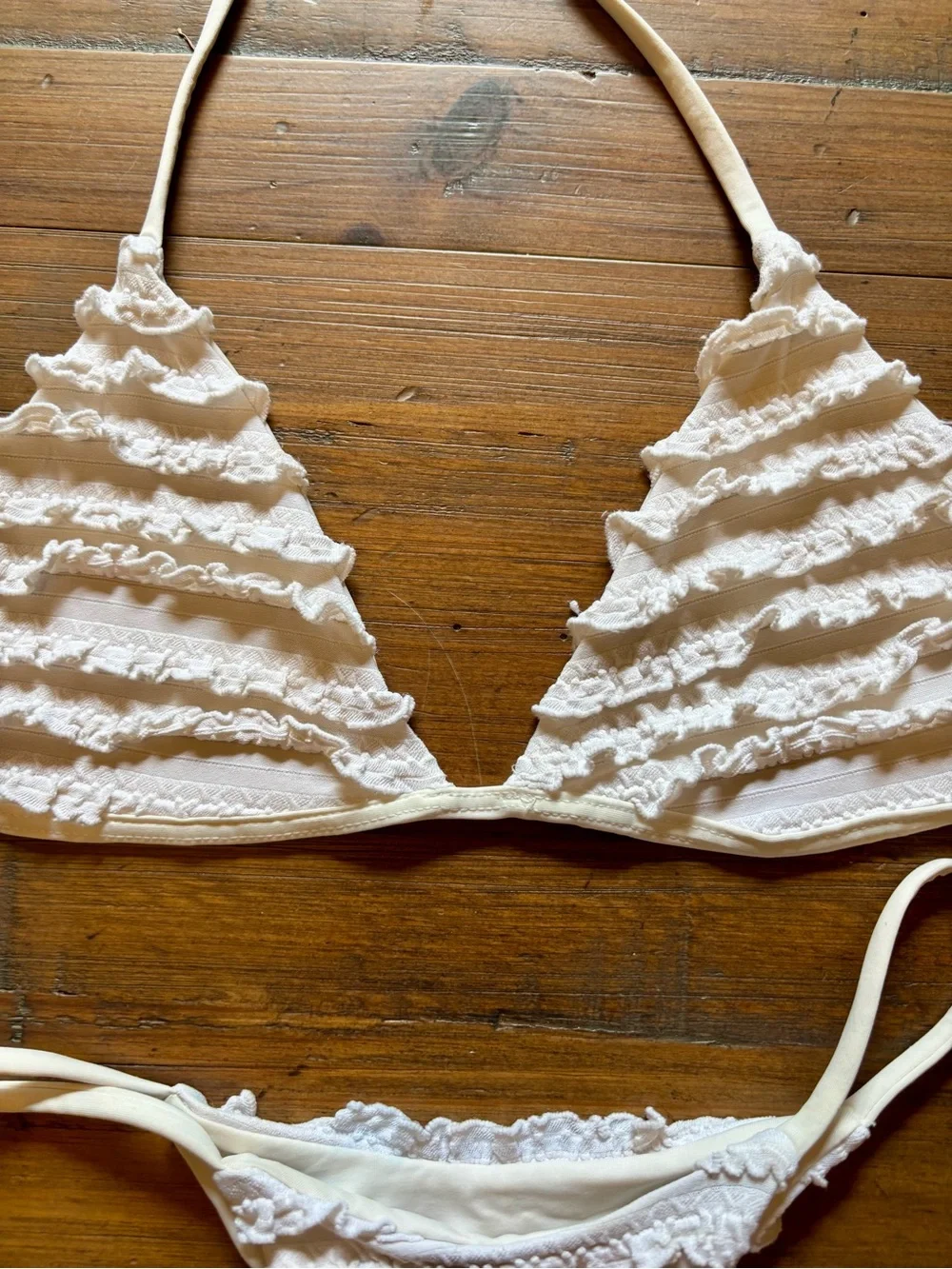 Rare!  Frankie’s bikinis x Sydney Sweeney white ruffle bikini set